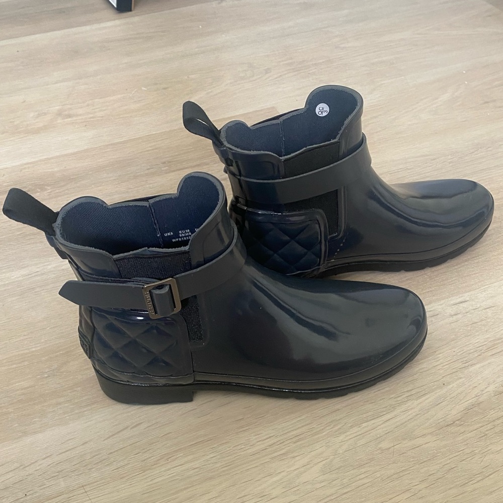 Navy hunter short rain boots